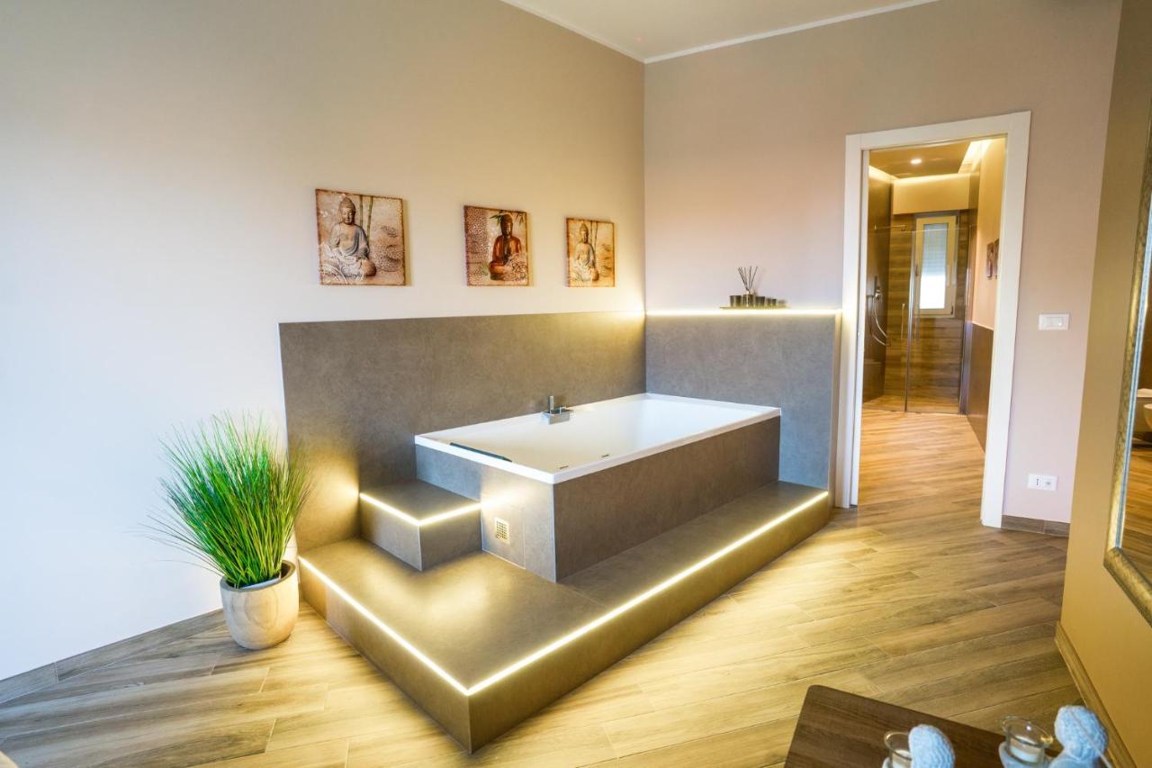 Etnic Suite Монополи Экстерьер фото